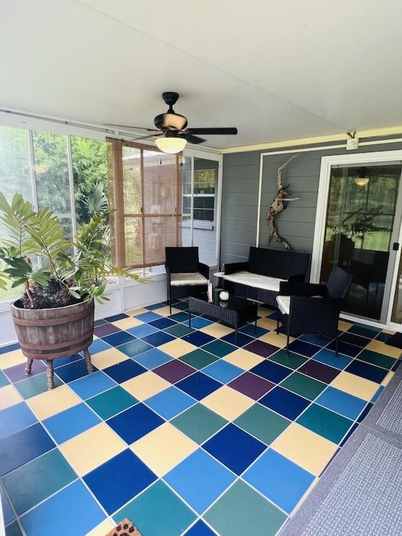 הוילה קריסטל ריבר House Of Shells, Beautiful Garden, Fenced Yard, Dog Friendly, Fire Pit! מראה חיצוני תמונה