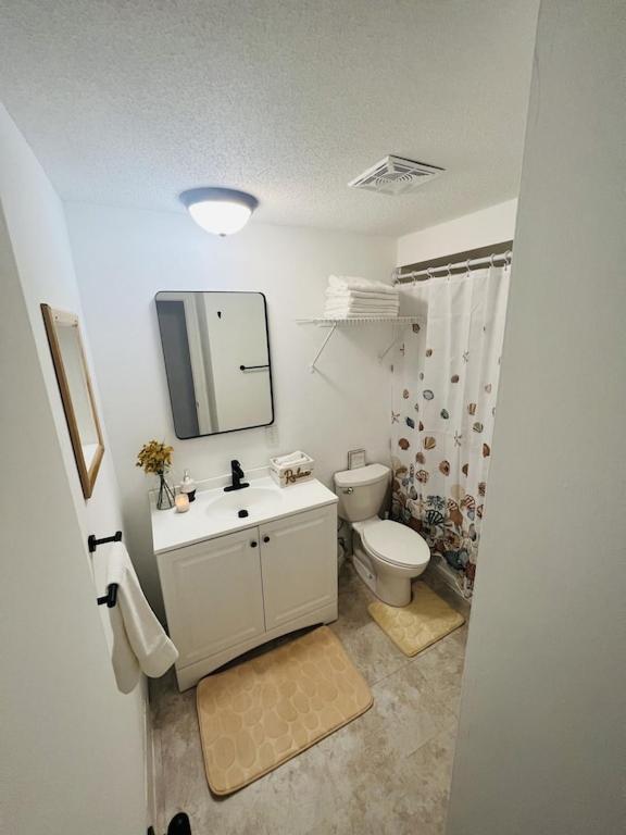 הוילה קריסטל ריבר House Of Shells, Beautiful Garden, Fenced Yard, Dog Friendly, Fire Pit! מראה חיצוני תמונה